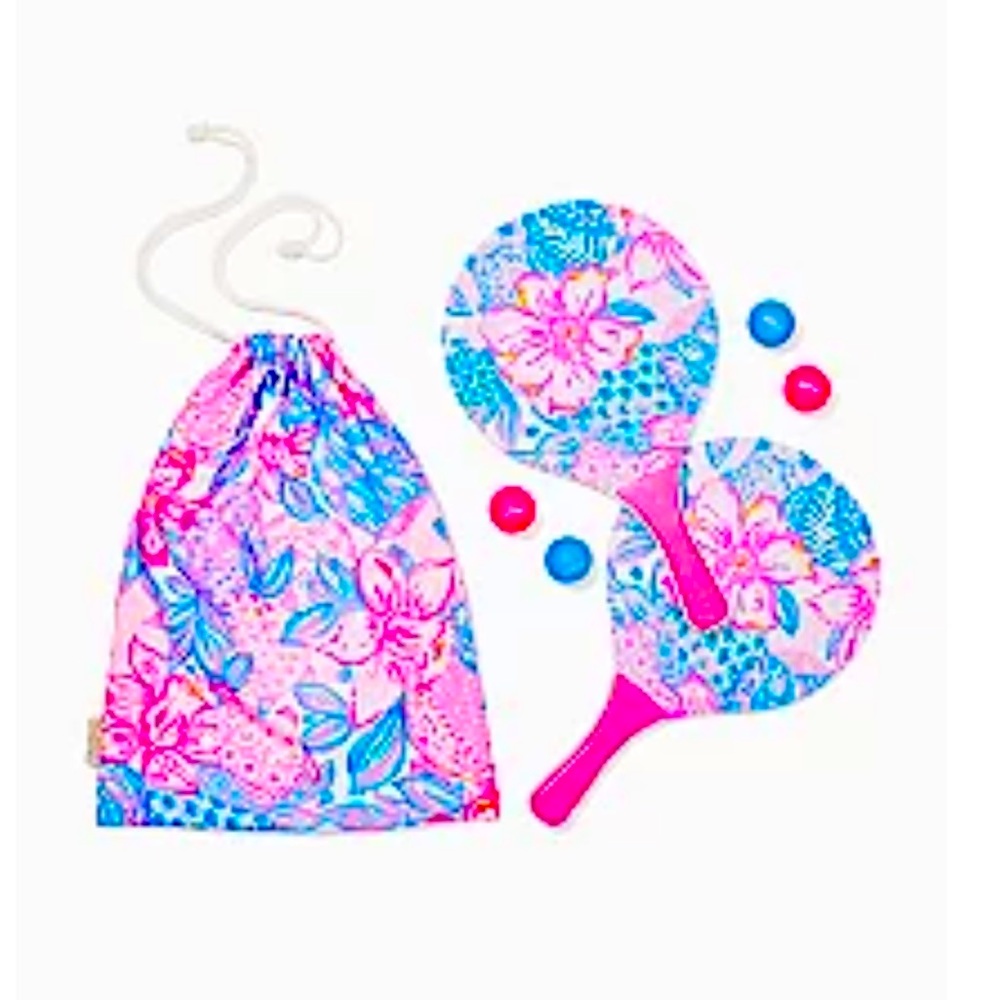 Lilly Pulitzer Printed Paddle Ball Set
Color: Pink Isle Snappy Turtle